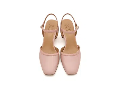 Naturalizer Wave High