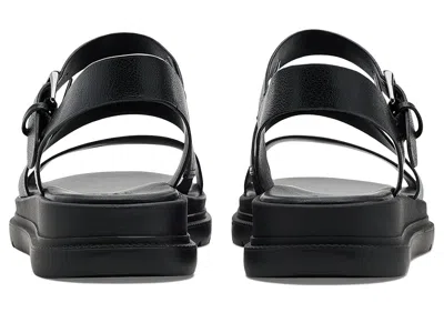 Naturalizer Avenue In Black