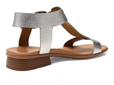 Naturalizer Brandy-stud In Gray