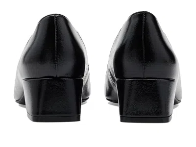 Naturalizer Huntley In Black