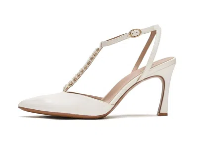 Naturalizer Astrid In White