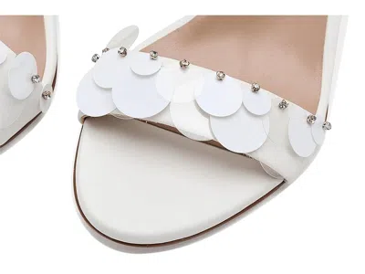 Naturalizer Vera In White