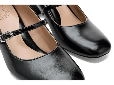 Naturalizer Dancing High In Black