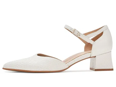 Naturalizer Wide Width Maddox Pump In White