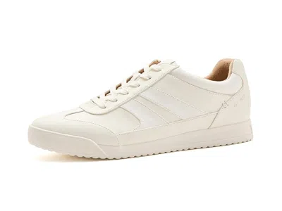 Naturalizer Garnet Sneaker In White
