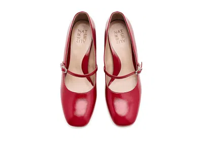 Naturalizer Dancing High