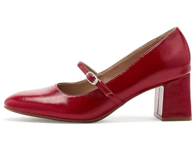 Naturalizer Dancing High