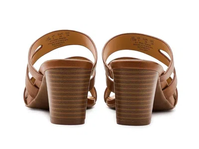 Naturalizer Beaming In Brown