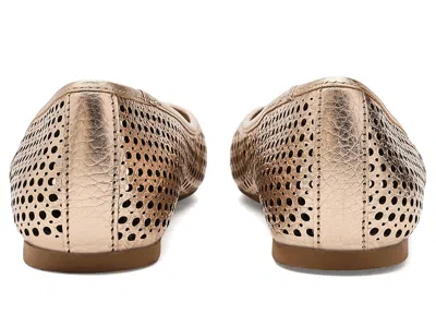 Vionic Orinda Perf In Gold