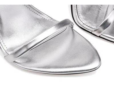 Nine West Villo In Silver