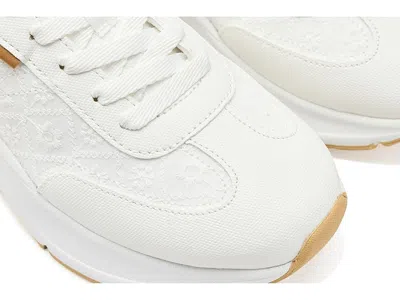 Dr. Scholl's Walk Mode In White