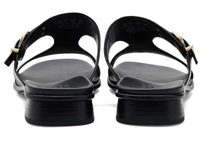 Naturalizer Beach In Black