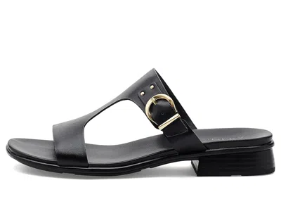 Naturalizer Beach In Black