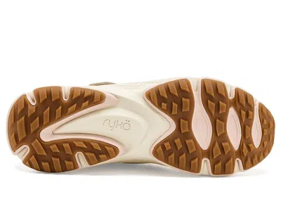 Ryka Devotion Max Fisherman