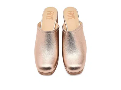 Frye Campus Clog In Gold