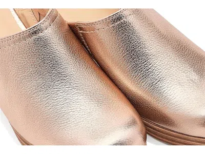 Frye Campus Clog In Gold