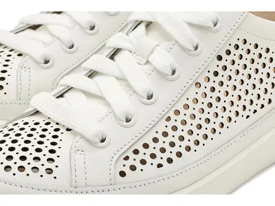 Vionic Winny Perf In White