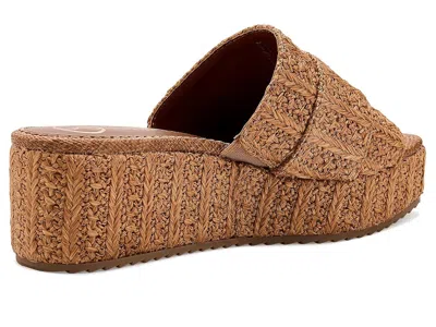 Sam & Libby Crysta In Brown