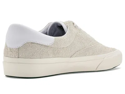 Brooks Brothers York Low Top Sneaker In White