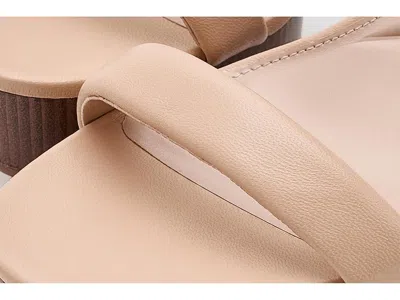 Favorite Daughter Ruby In Sand