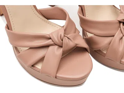 Nine West Windee Platform Sandal In Neutral