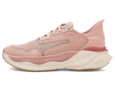Clarks Pace Sneaker