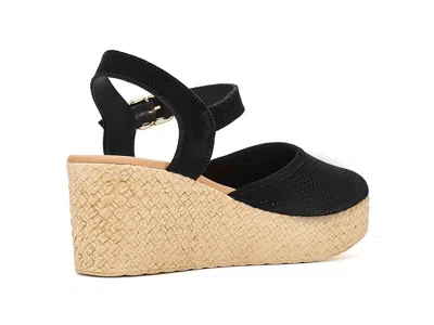 Eric Michael Forest In Black