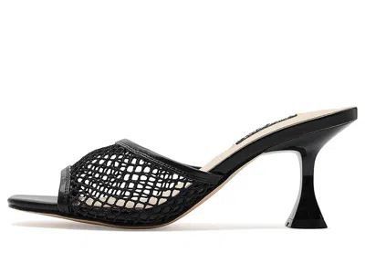 Nine West Cabana In Black
