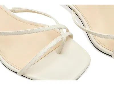 Nine West Anirey In White