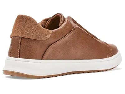 Vance Matteo In Brown