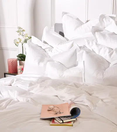 Peter Reed Pendle  Fitted Sheet In White