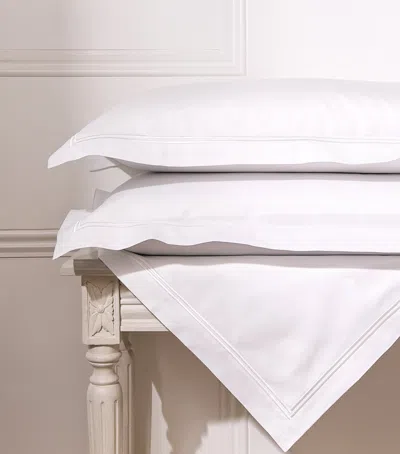 Peter Reed Pendle  Fitted Sheet In White