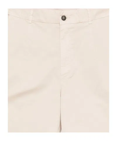 Eleventy Buttoned Bermuda Shorts In Neutral