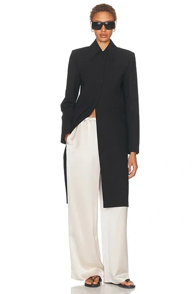 Srg Mireille Pant In White