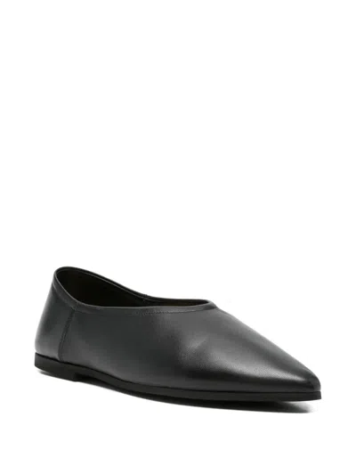 Babú Milano Pointed-toe Flats In Multi