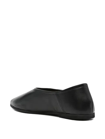Babú Milano Pointed-toe Flats In Multi