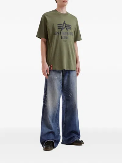 Izzue Logo T-shirt In Green