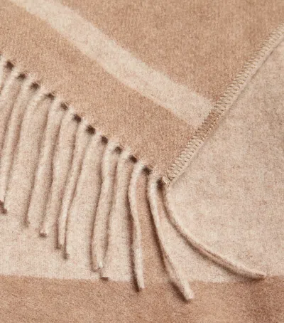 Max Mara Wool Jacquard Hilde Cape In Sand