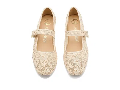 Sam & Libby Fredi 2 In Neutral