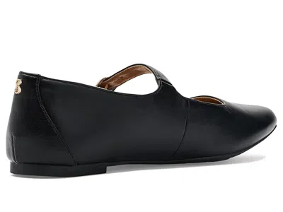 Sam & Libby Fredi In Black