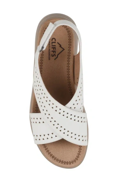 Cliffs By White Mountain Haniya Platform Sandal