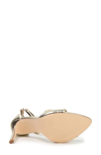 Berness Ankle Strap Sandal In Neutral