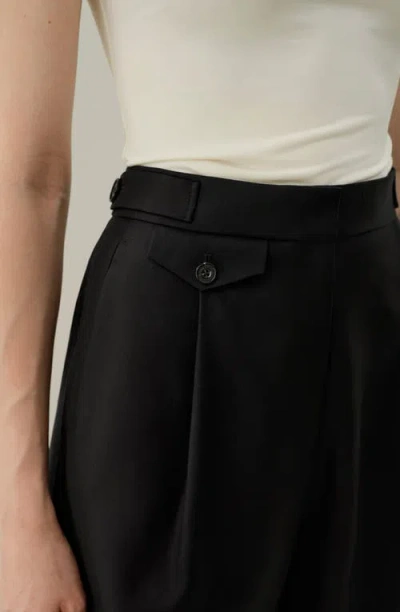 Lilysilk Wool Silk Bermuda In Black