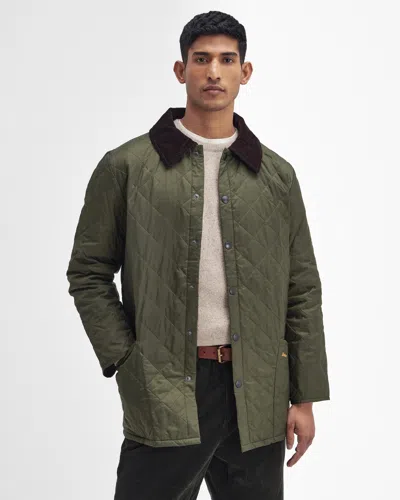 Barbour Heritage Liddesdale Green Jacket With Classic Corduroy Collar And Logo Lettering On The Front In Tec