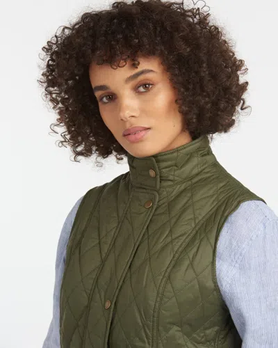 Barbour Otterburn Quilted Nylon Vest In Green