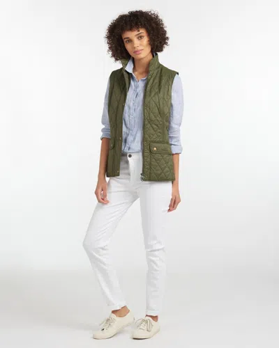 Barbour Otterburn Quilted Nylon Vest In Green