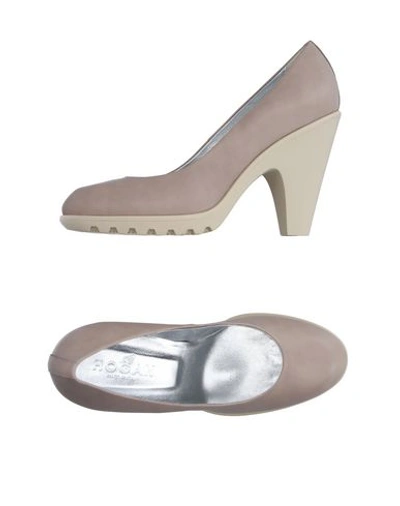 Shop Hogan Pump In Dove Grey