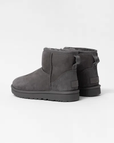 Ugg Classic Mini Grey Ankle Boots With Logo Patch On The Rear In Suede Woman In Gray