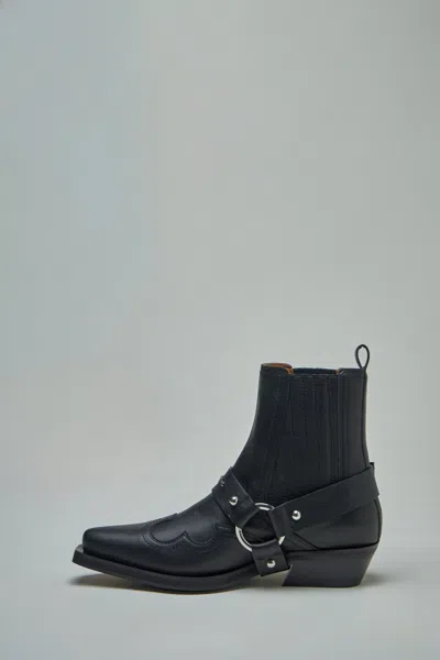 Ganni Western Fitted Chelsea Boots For Women In Black