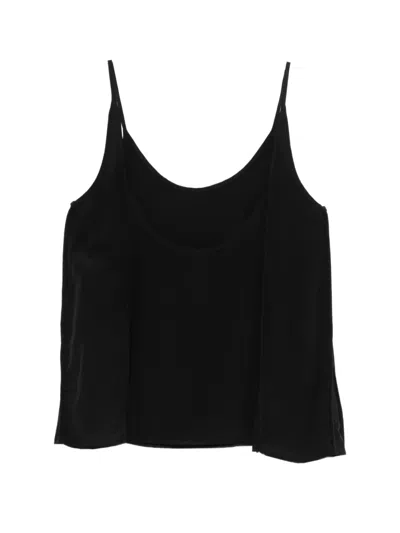 Baserange Ade Top In Black